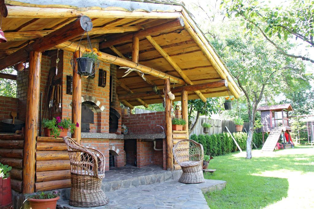 Sura Pietrei Craiului Hotell Zărneşti Eksteriør bilde